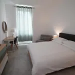Cosmo 38 Luxury - Free Parking Apartament Neapol