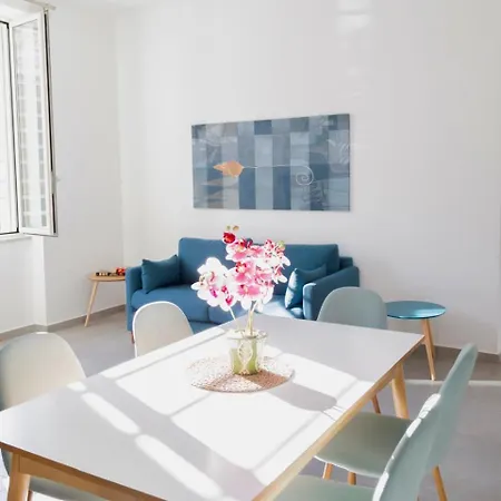 Apartament Cosmo 38 Luxury - Free Parking Neapol